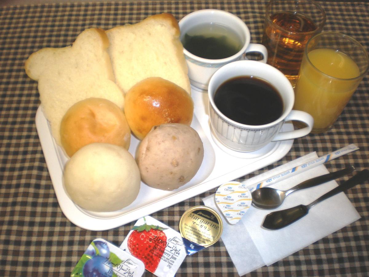 Hotel Tomakomai Green Hills Exteriör bild