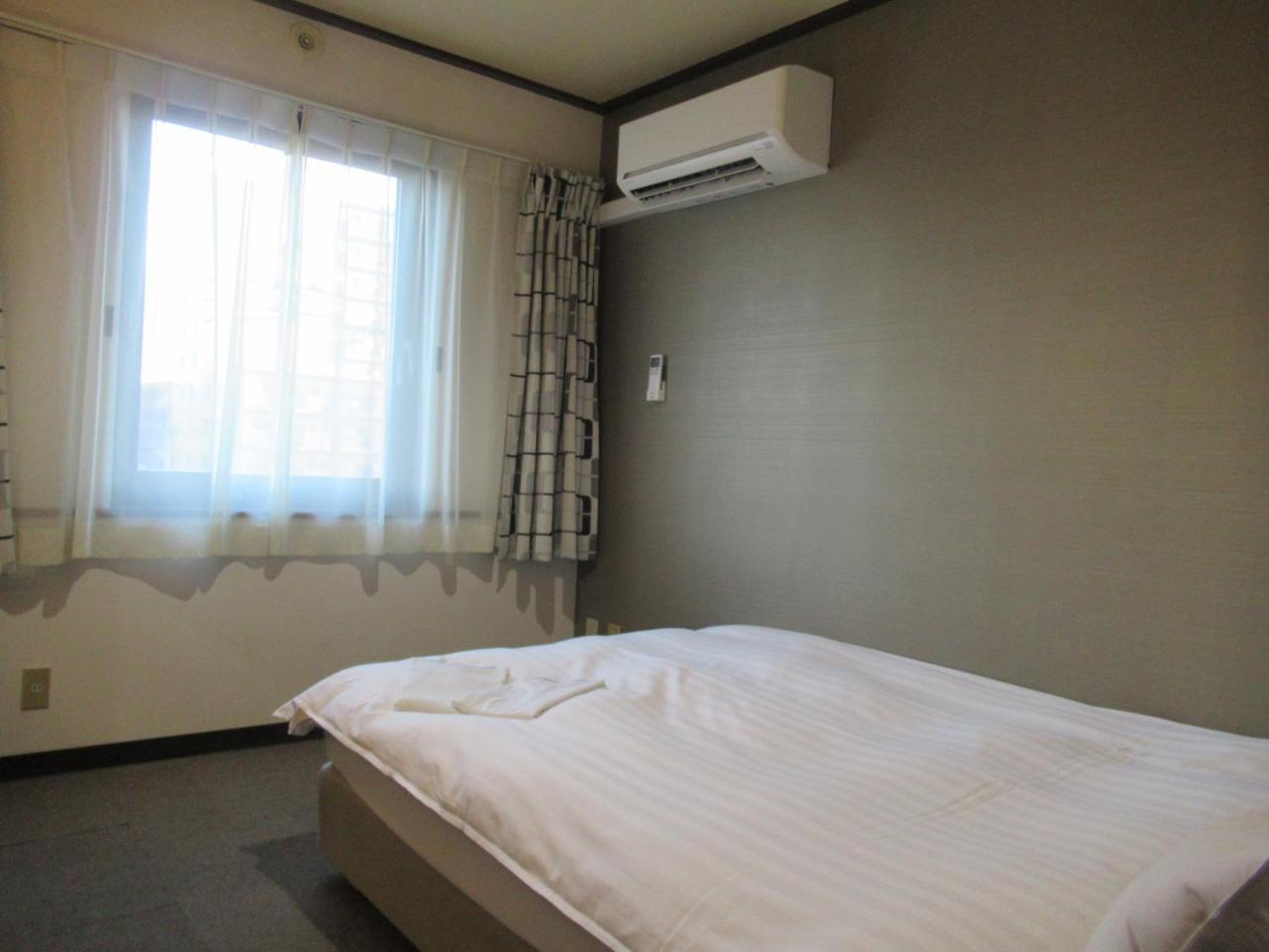 Hotel Tomakomai Green Hills Exteriör bild
